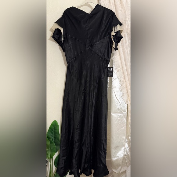 1930s Paramour Bias Cut Gown - Black & Ivory Satin - Picture 14 of 14